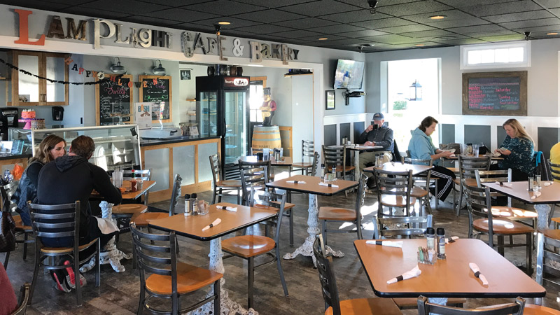 Lamplight Café & Bakery
